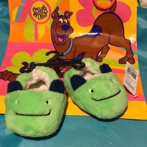 NWT Green Fleece Stuffed Plush Monster Face Infant Slippers 3